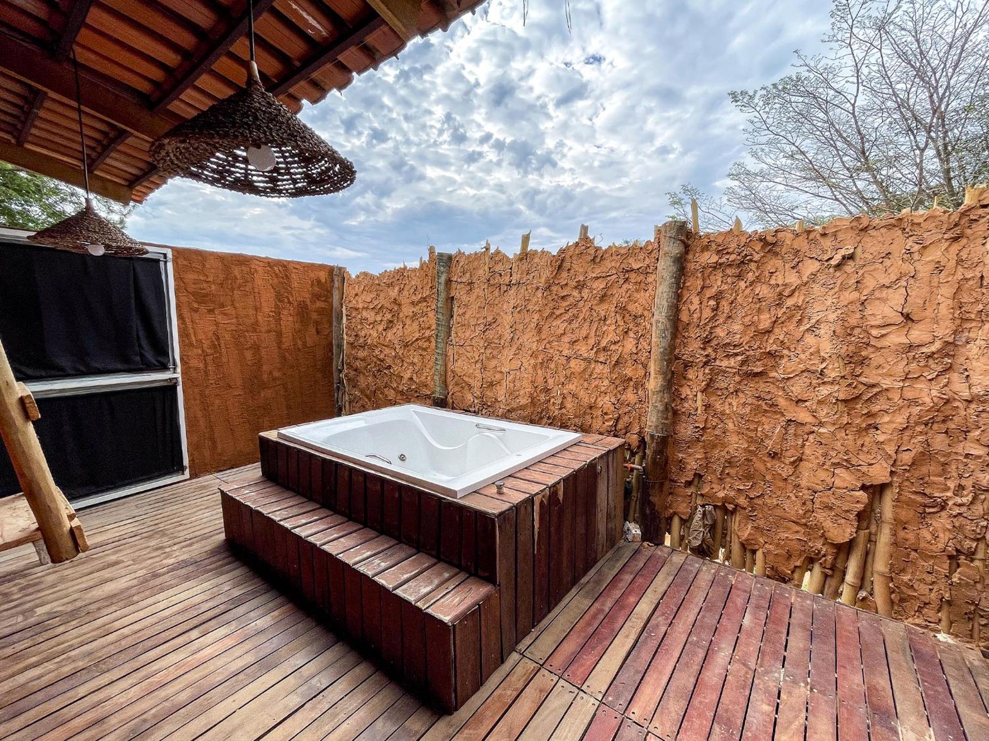 Ranchos 30 Hotel Fazenda Hidrolandia  Extérieur photo