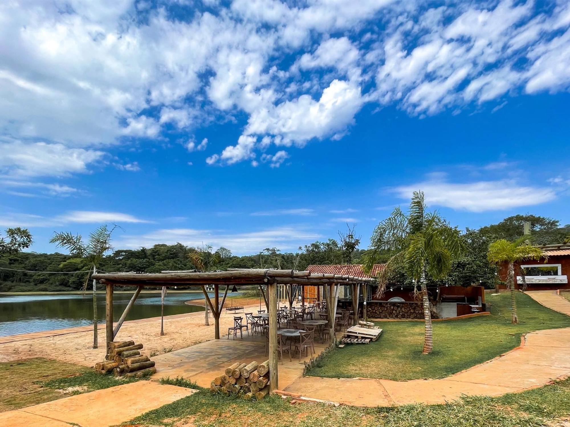 Ranchos 30 Hotel Fazenda Hidrolandia  Extérieur photo